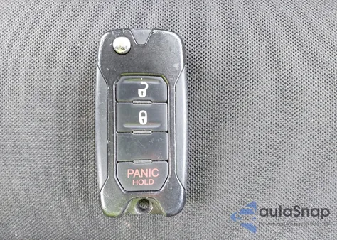 2015 Jeep Renegade Latitude z USA, uszkodzony, nr VIN ZACCJBBT3FPC07756